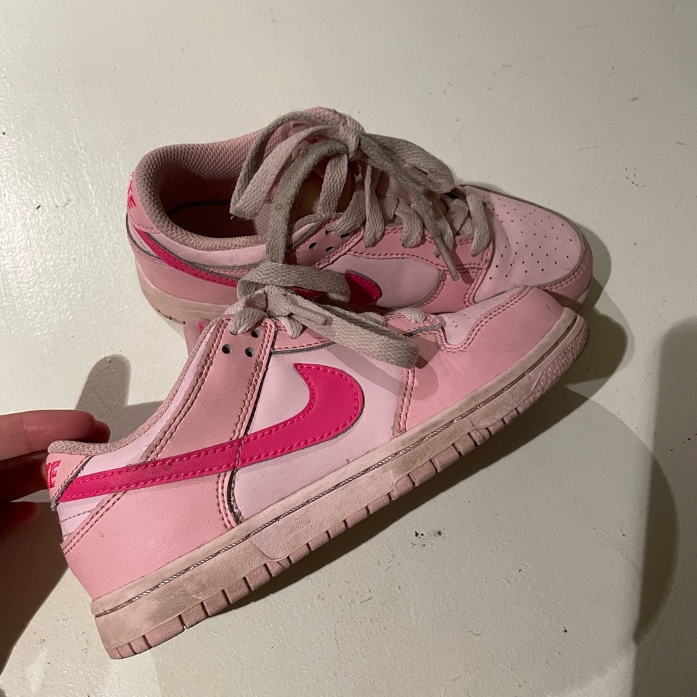 Nike dunks girls